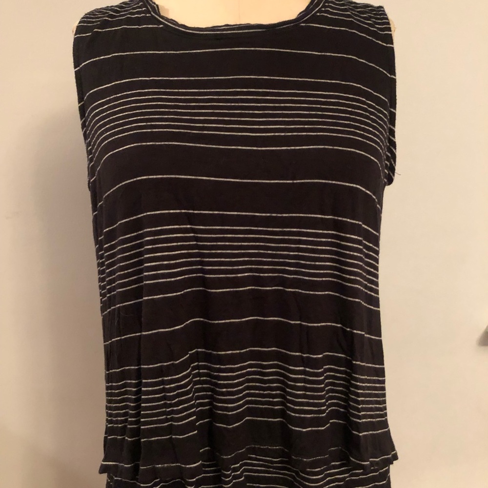 W5 tank top
